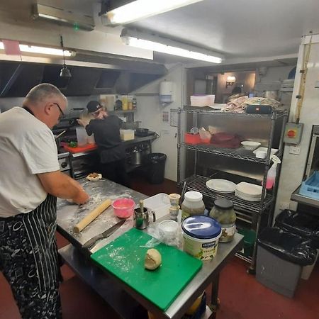 Kings Arms Hotel Hawkshead Esterno foto