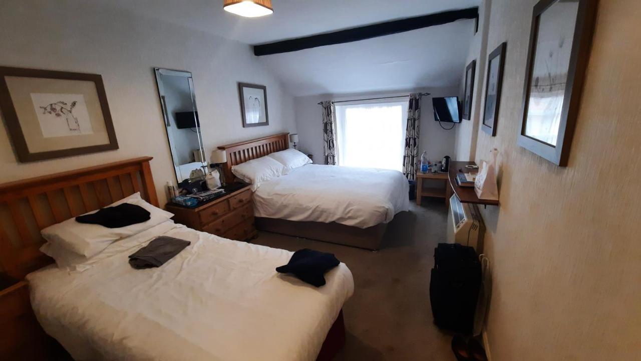Kings Arms Hotel Hawkshead Esterno foto