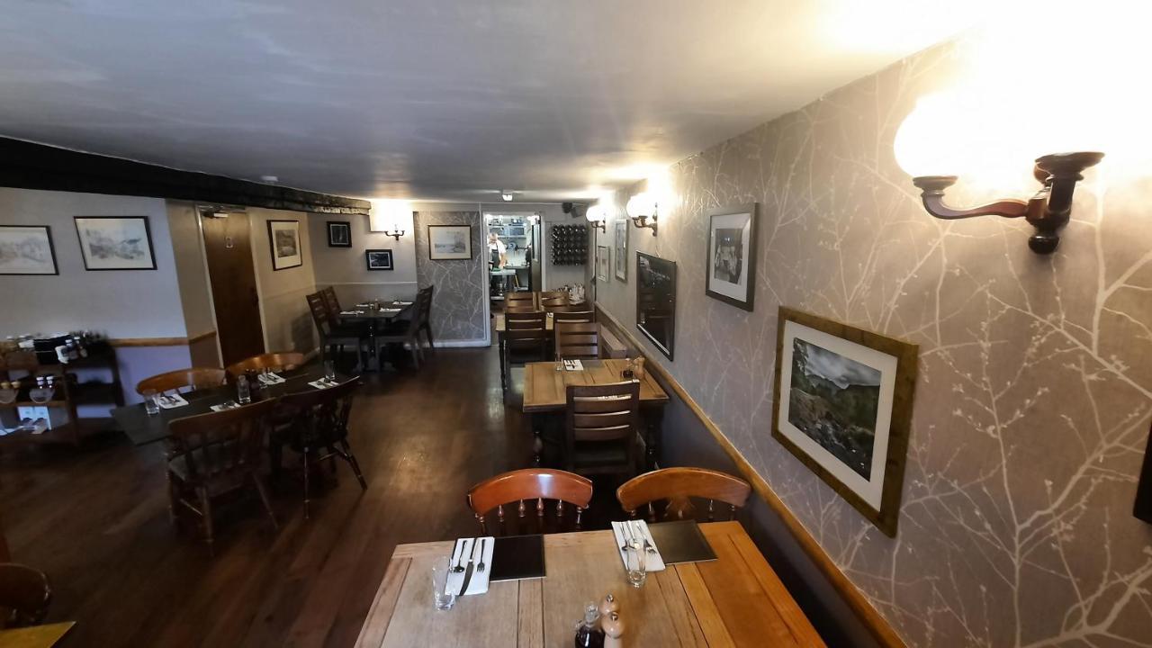 Kings Arms Hotel Hawkshead Esterno foto